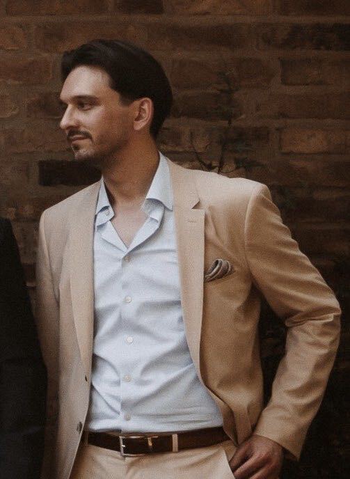 Anes Paraganlija